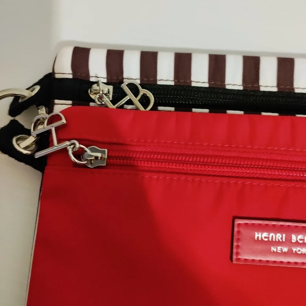 HENRI BENDEL flat Tow Set  Cosmetic Bag New without tags